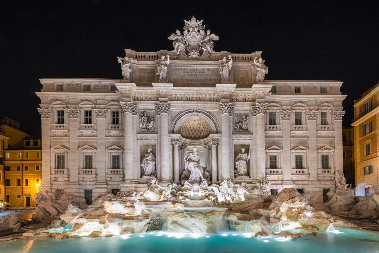 Heart Palace Fontana Di Trevi Rome Buitenkant foto